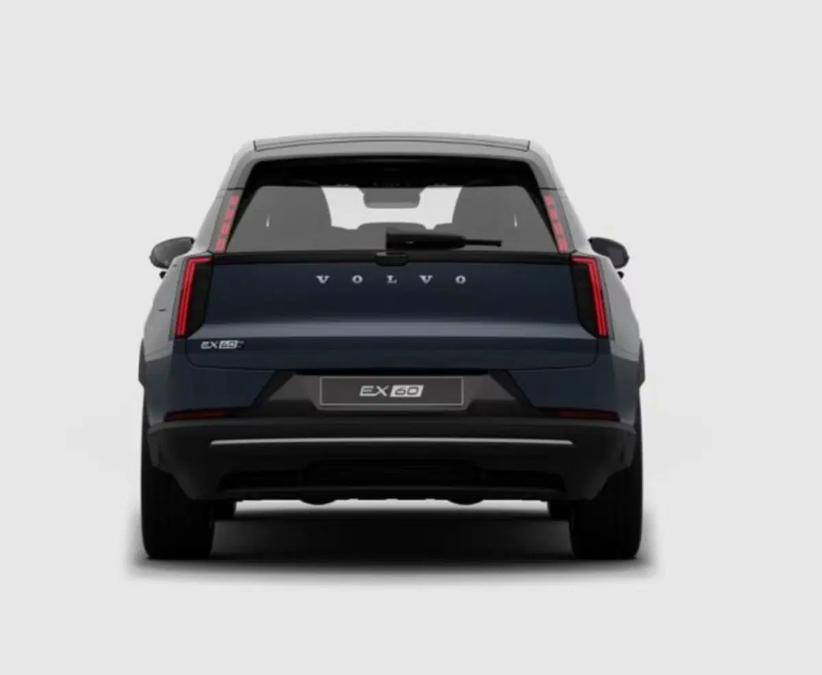 Volvo EX60 nuova a Udine (3)