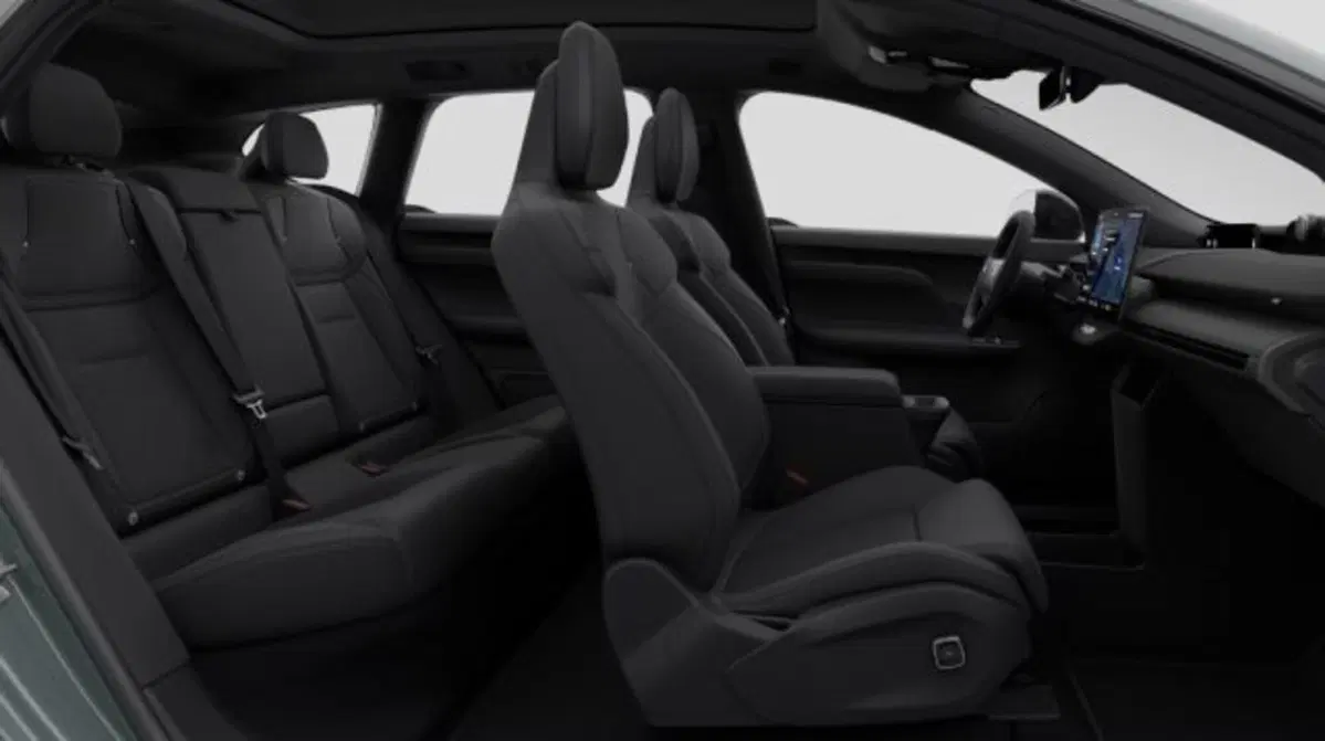 Volvo EX60 nuova a Udine (5)