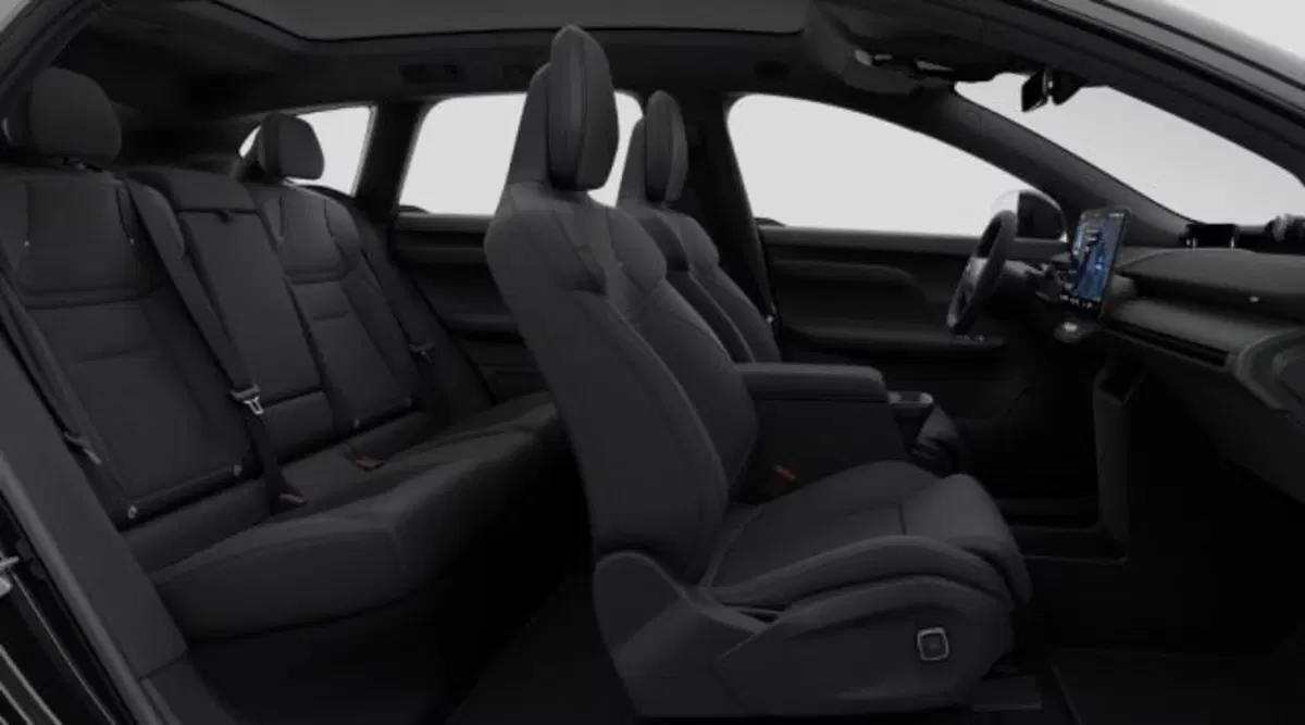 Volvo EX60 nuova a Udine (5)