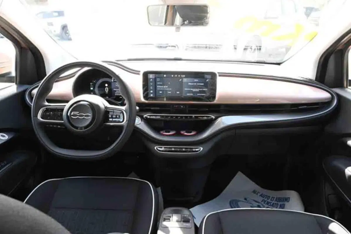 Fiat 500e nuova a Torino (7)
