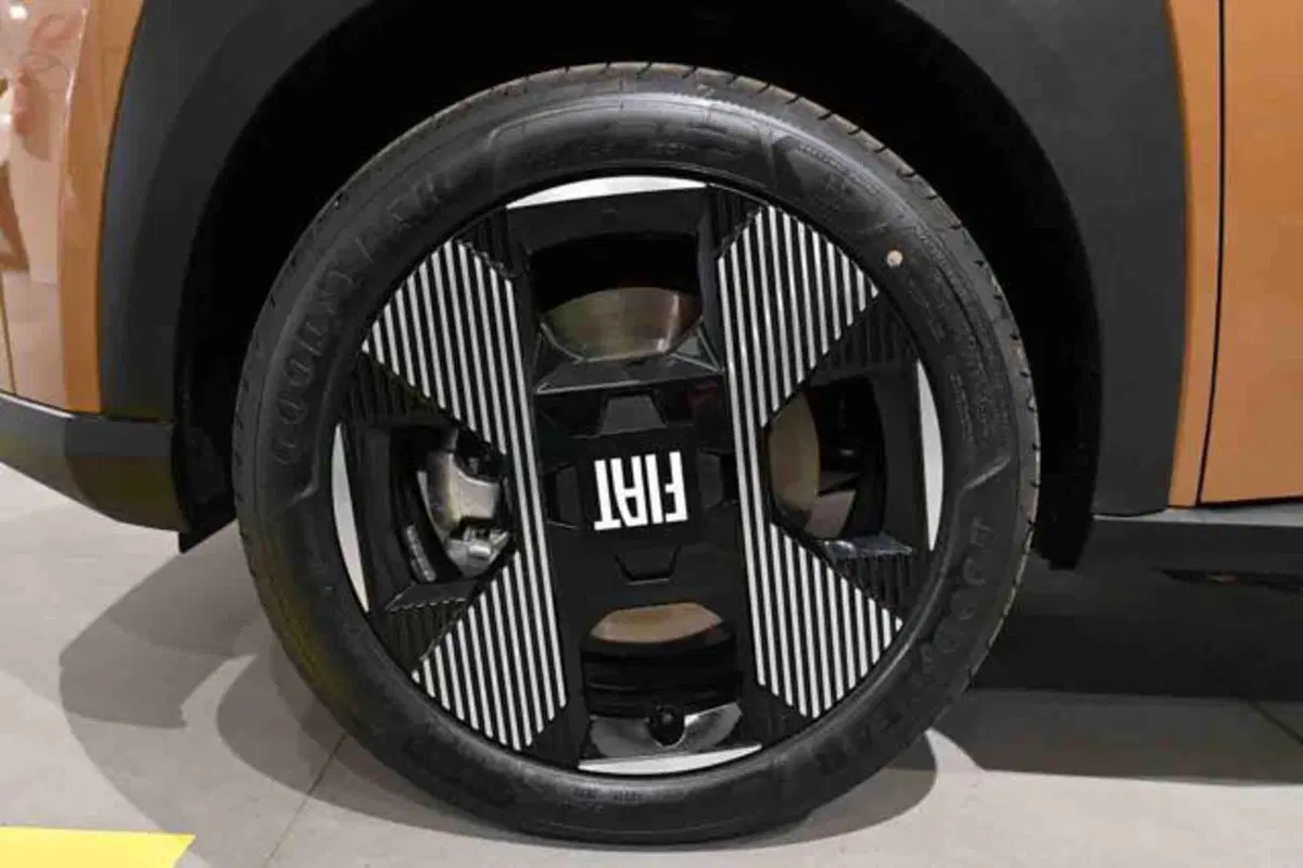 Fiat Grande Panda nuova a Torino (6)