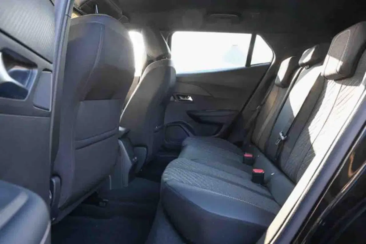 Peugeot 2008 nuova a Torino (11)