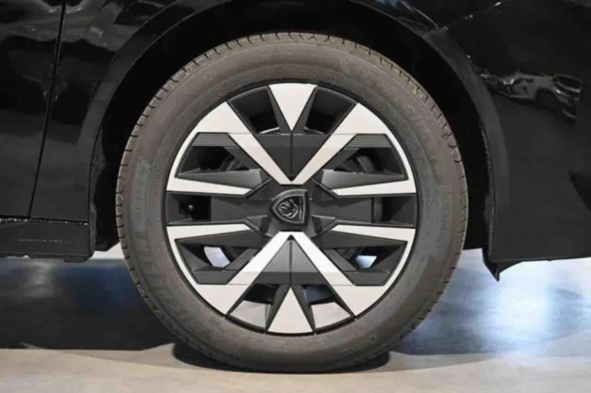 Peugeot 208 nuova a Torino (6)