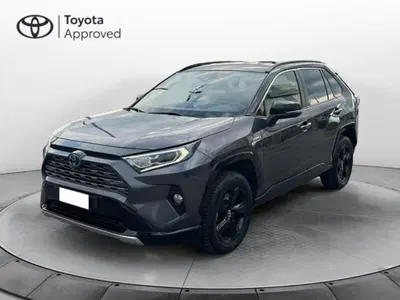 Toyota Rav4 HV (222CV) E-CVT AWD-i Adventure del 2019 usata a Torri di Quartesolo