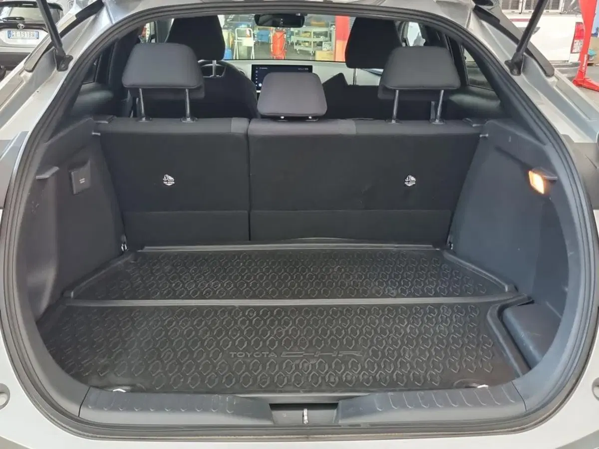 Toyota Toyota C-HR usata a Vicenza (6)
