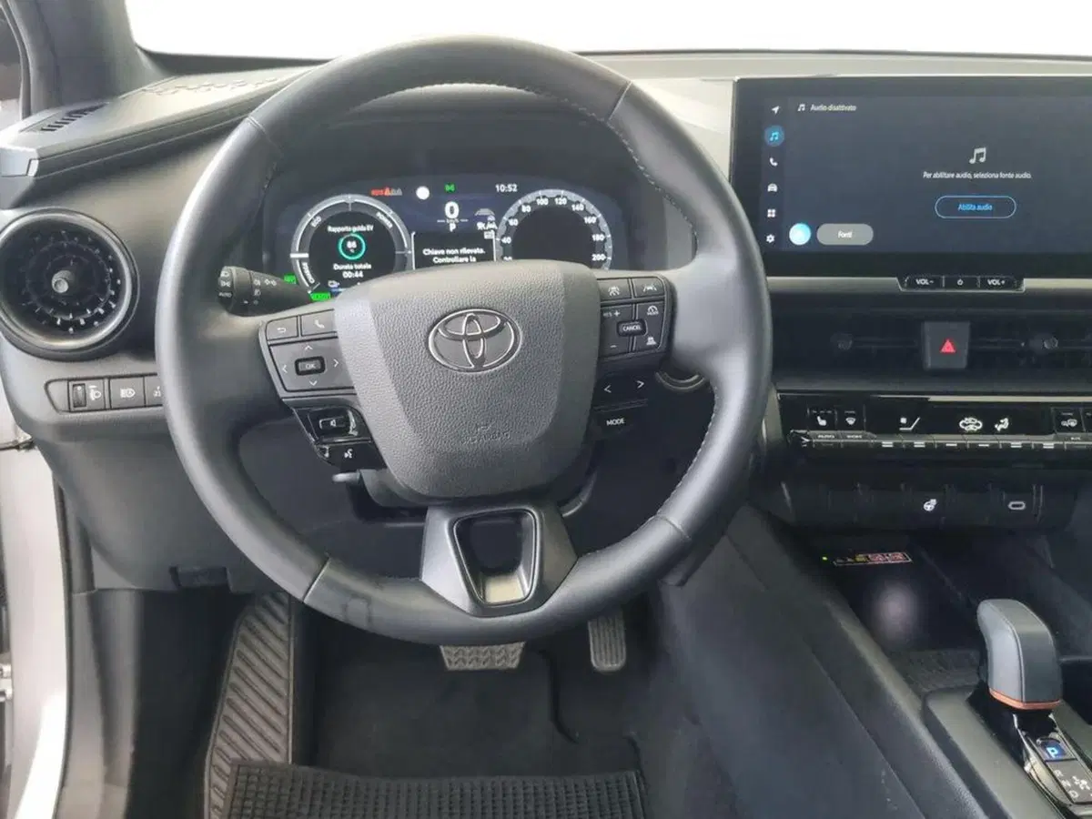 Toyota Toyota C-HR usata a Vicenza (8)