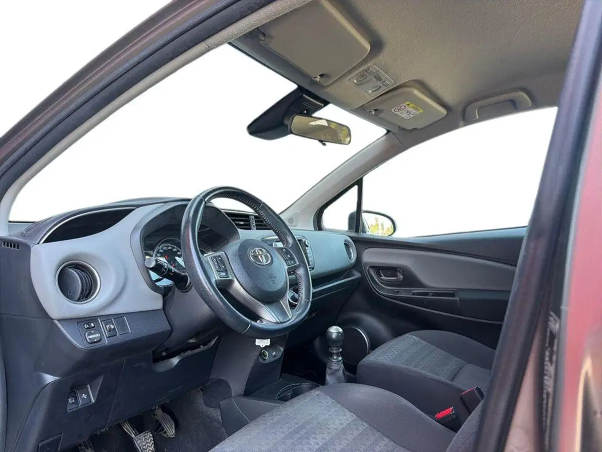 Toyota Yaris usata a Vicenza (7)