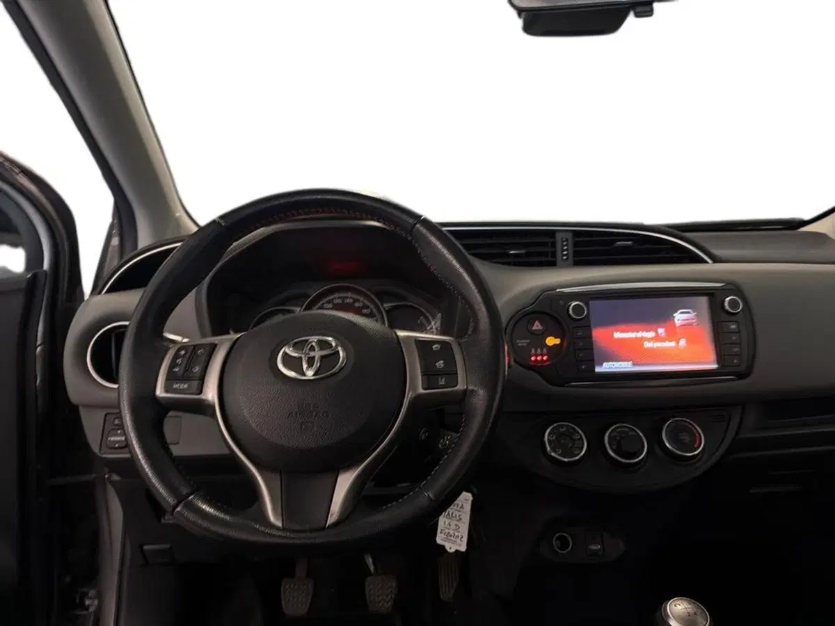 Toyota Yaris usata a Vicenza (8)