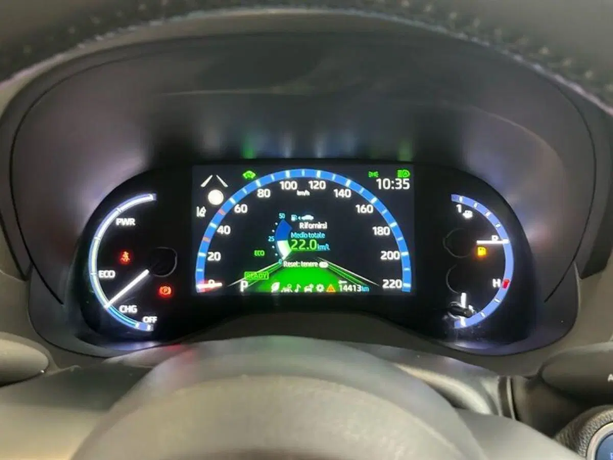 Toyota Yaris Cross usata a Vicenza (13)
