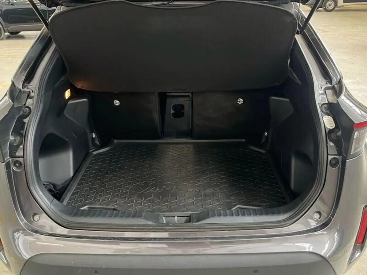 Toyota Yaris Cross usata a Vicenza (9)