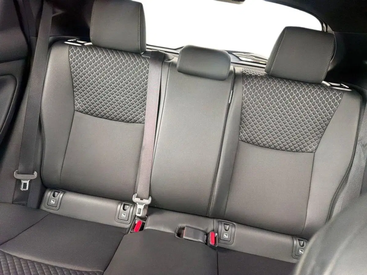 Toyota Yaris Cross usata a Vicenza (11)