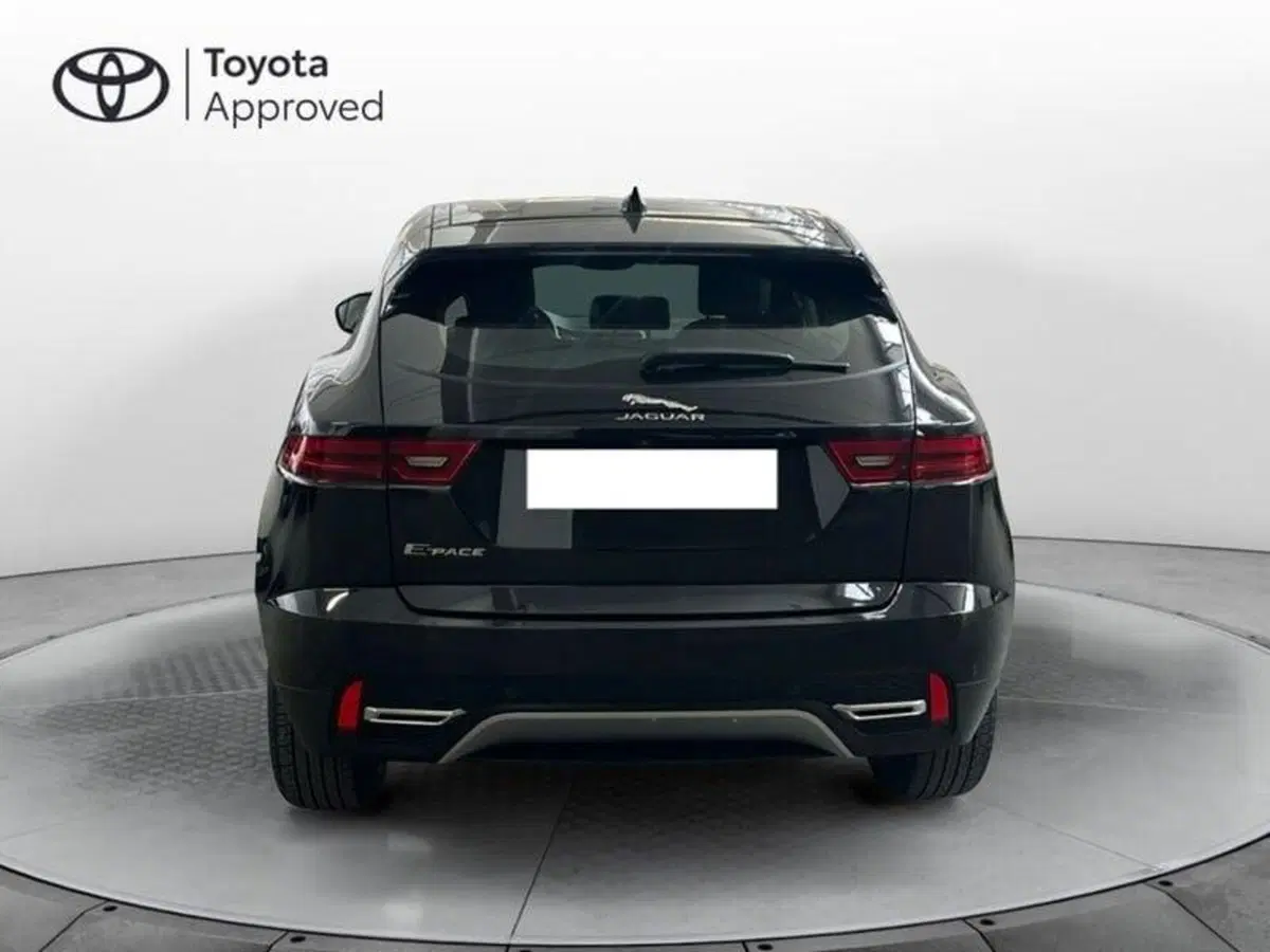 Jaguar E-Pace usata a Vicenza (8)