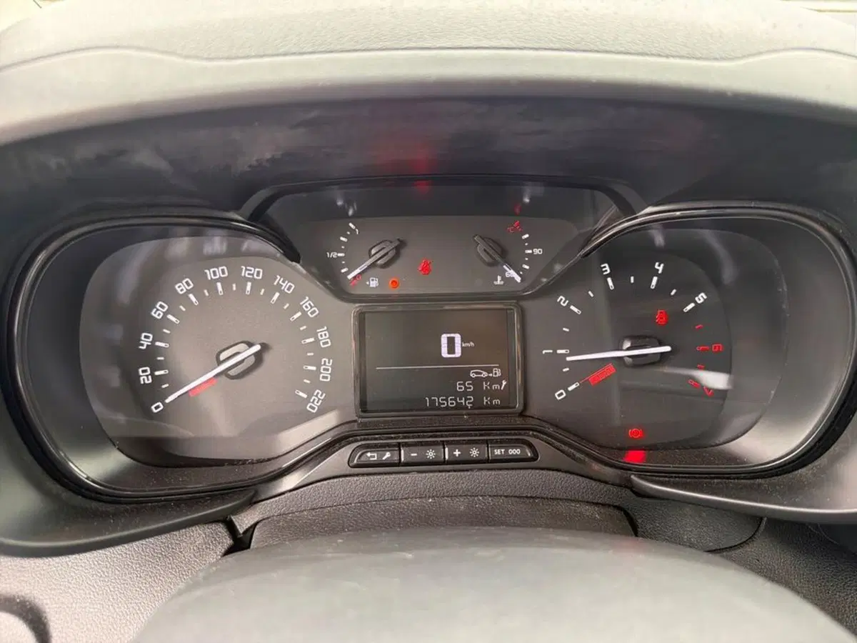 Citroen Berlingo Furgone usata a Vicenza (8)