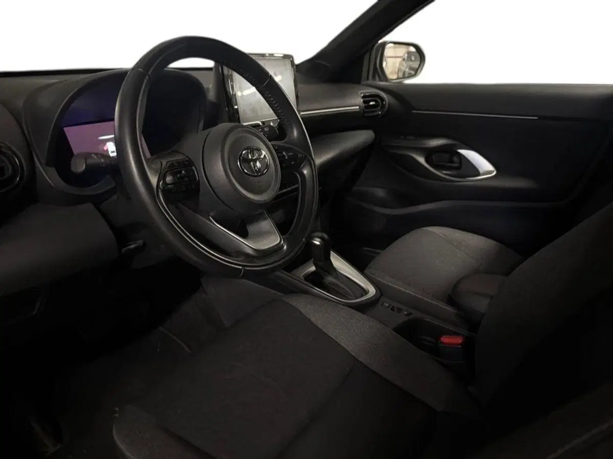 Toyota Yaris Cross usata a Vicenza (7)