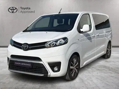 Toyota Proace Verso Verso 2.0d 144cv S&S L1 Executive D 8p.ti del 2023 usata a Torri di Quartesolo