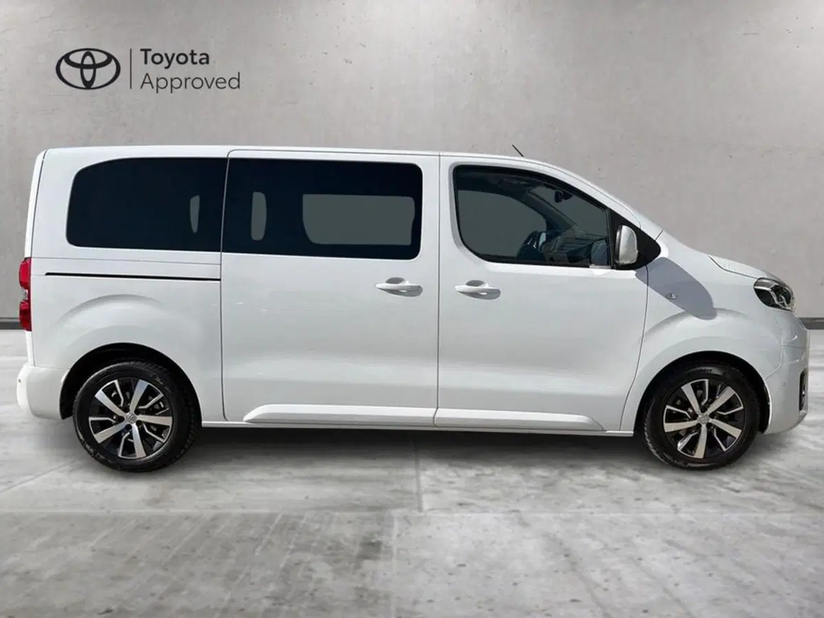 Toyota Proace Verso usata a Vicenza (4)