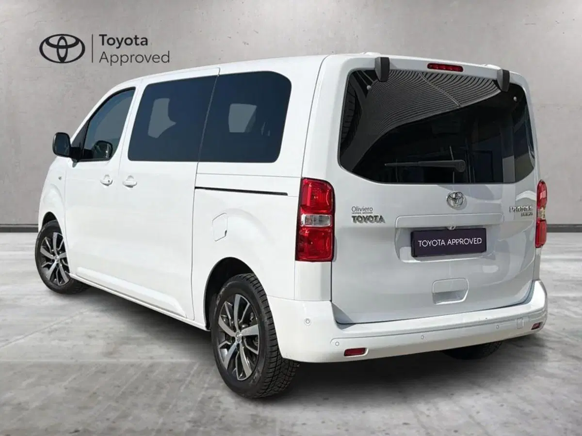 Toyota Proace Verso usata a Vicenza (5)