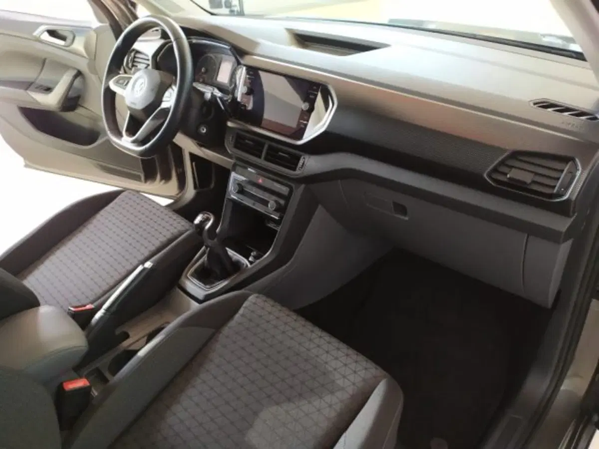 Volkswagen T-Cross usata a Trieste (6)