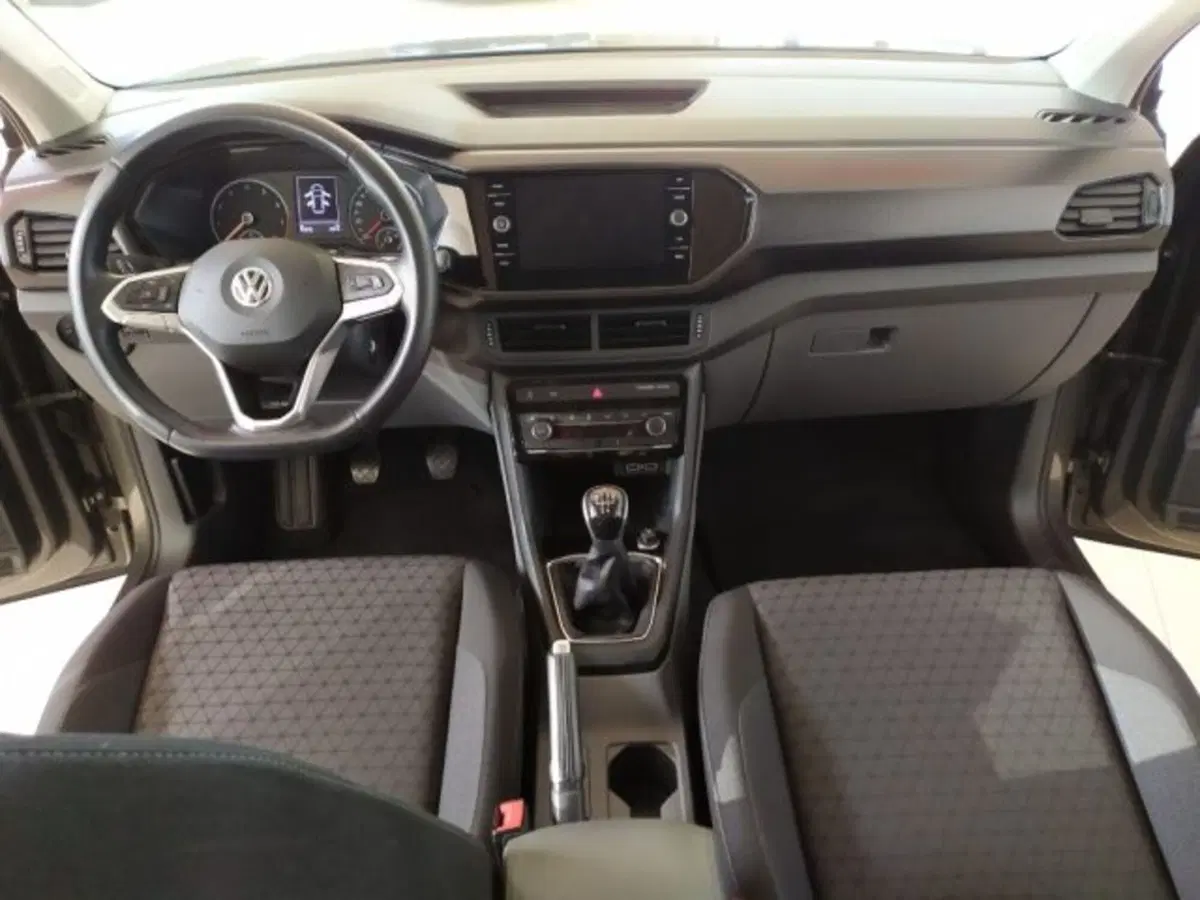 Volkswagen T-Cross usata a Trieste (8)