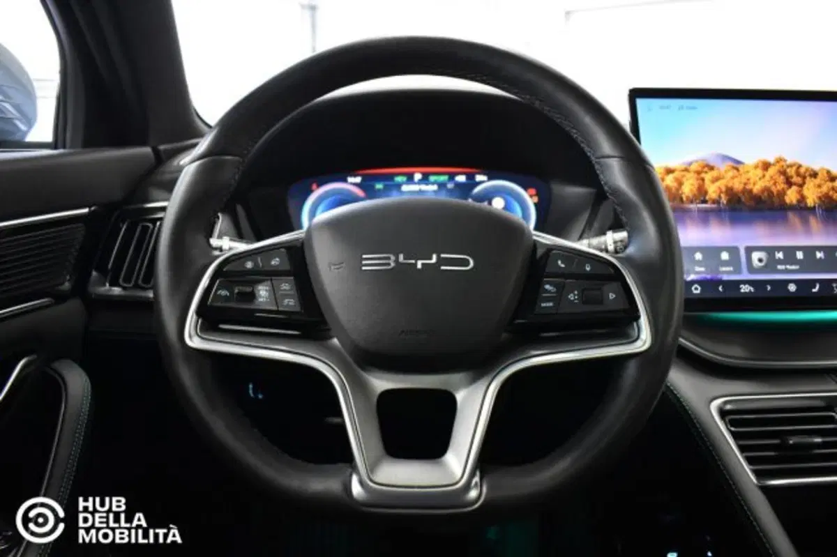 Byd Seal U DM-i usata a Perugia (10)