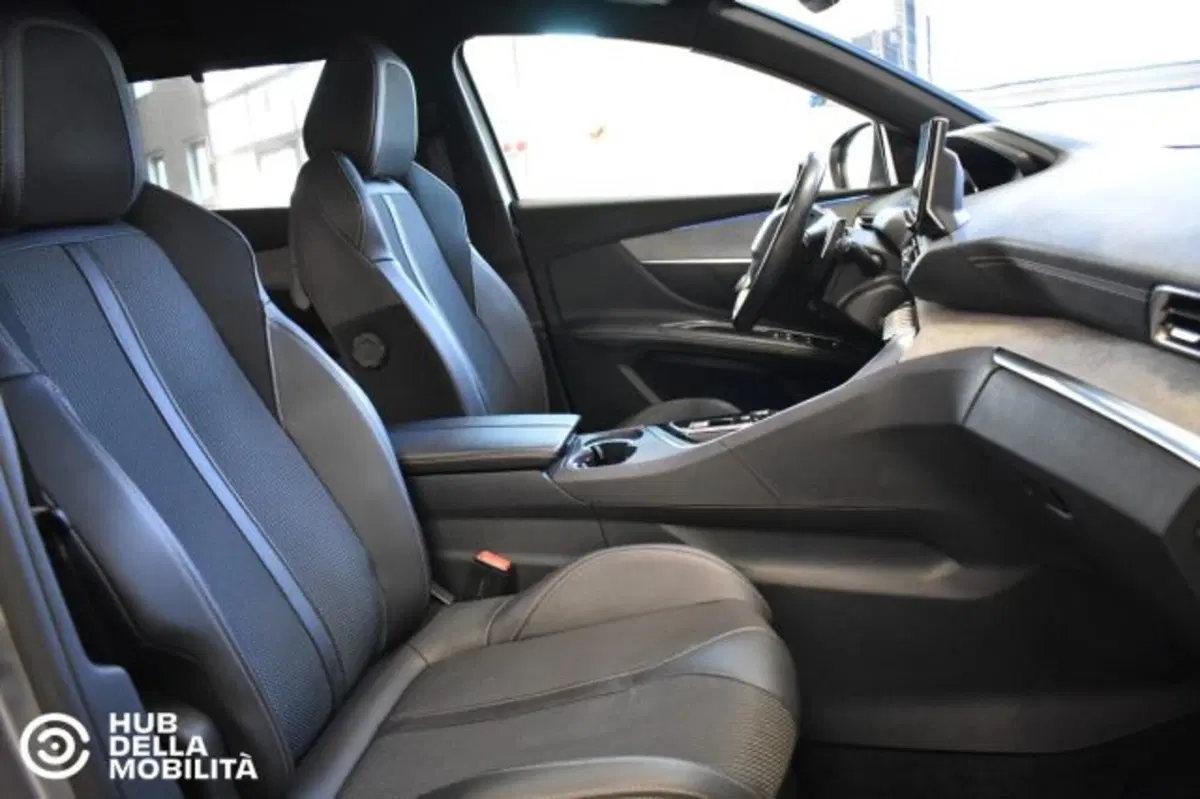 Peugeot 5008 usata a Perugia (20)