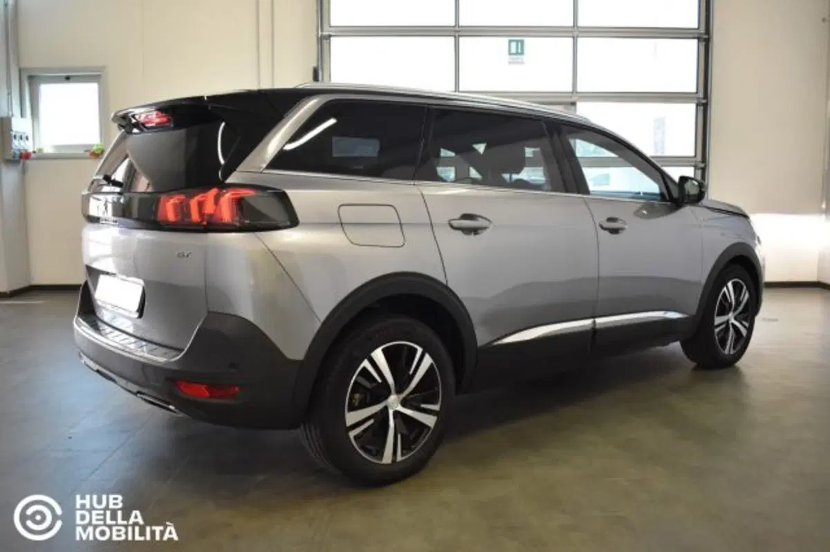 Peugeot 5008 usata a Perugia (4)