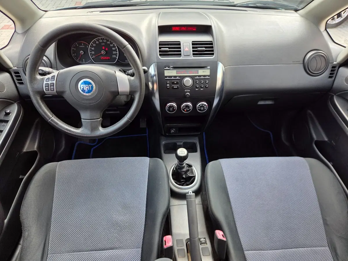 Fiat Sedici usata a Torino (10)