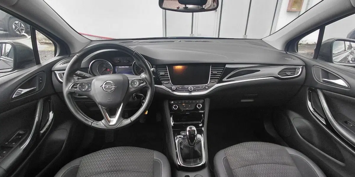 Opel Astra Station Wagon usata a Cosenza (11)