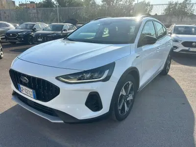 Ford Focus 1.0 EcoBoost Hybrid 125 CV Powershift 5p. Active Style del 2023 usata a Napoli