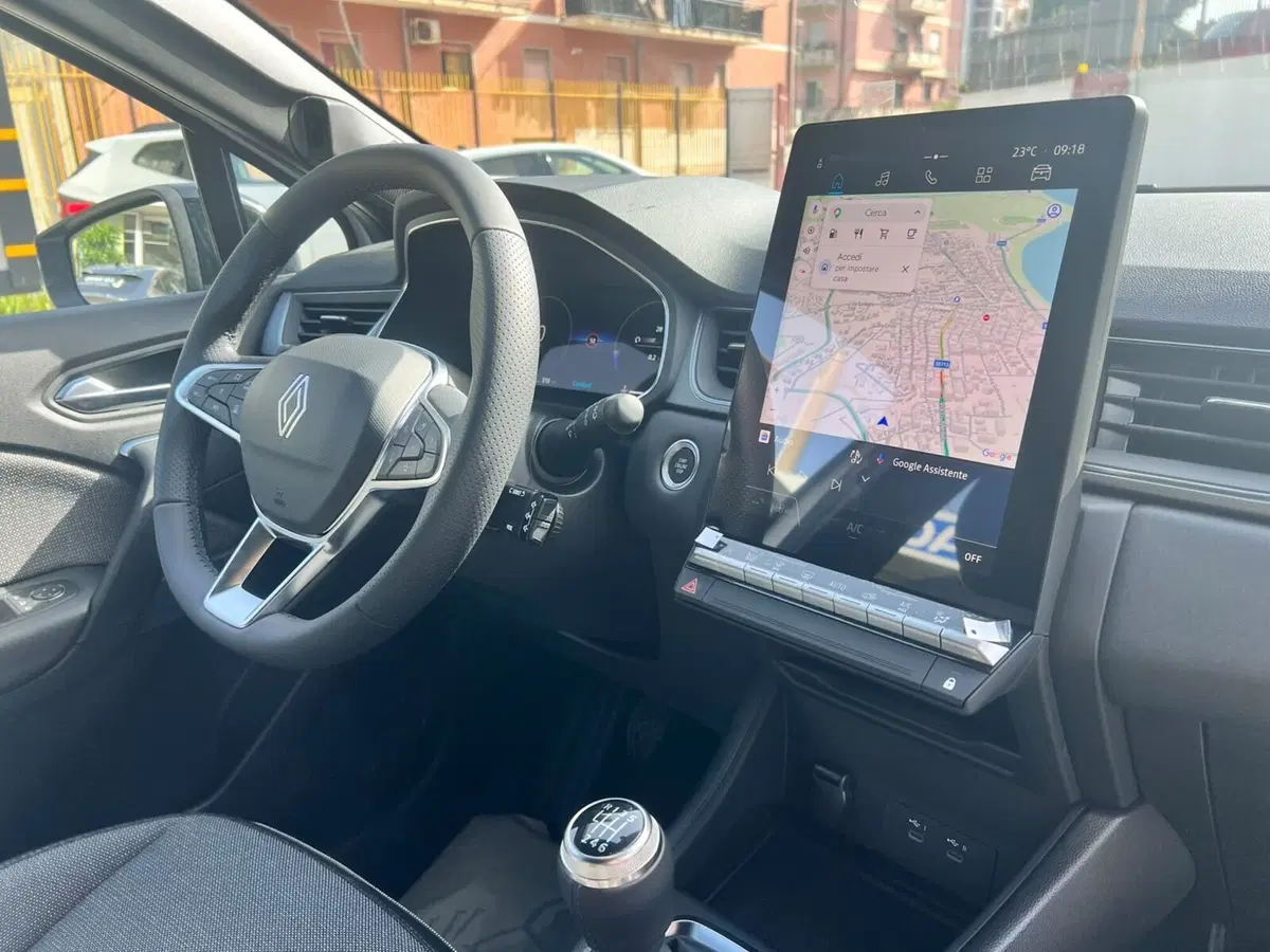 Renault Captur nuova a Messina (15)