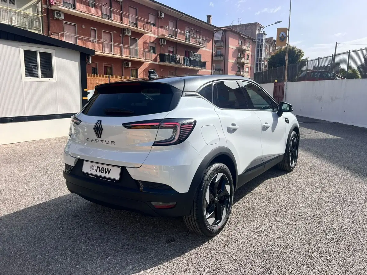 Renault Captur nuova a Messina (5)