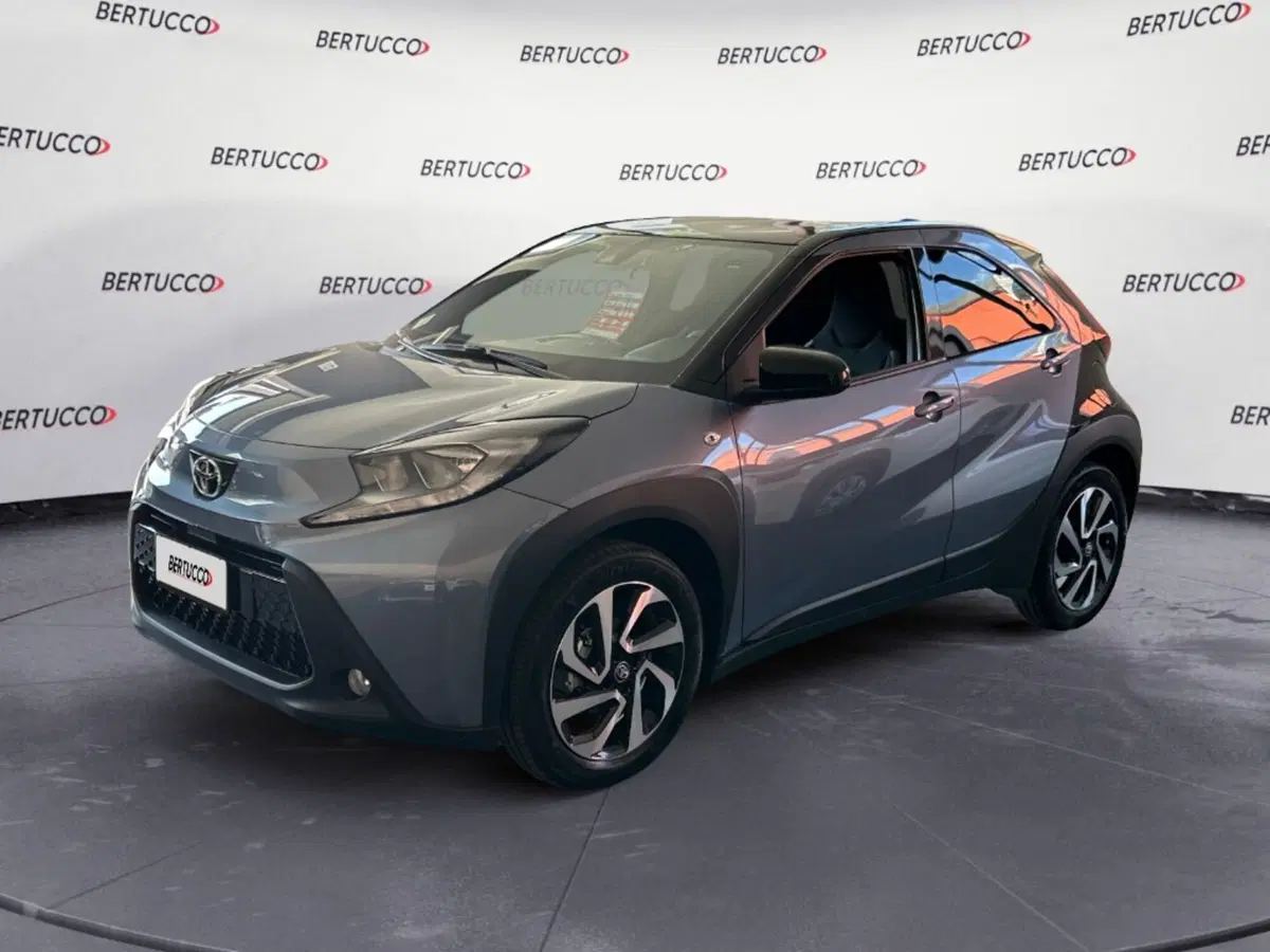 Toyota Aygo X nuova a Verona (2)