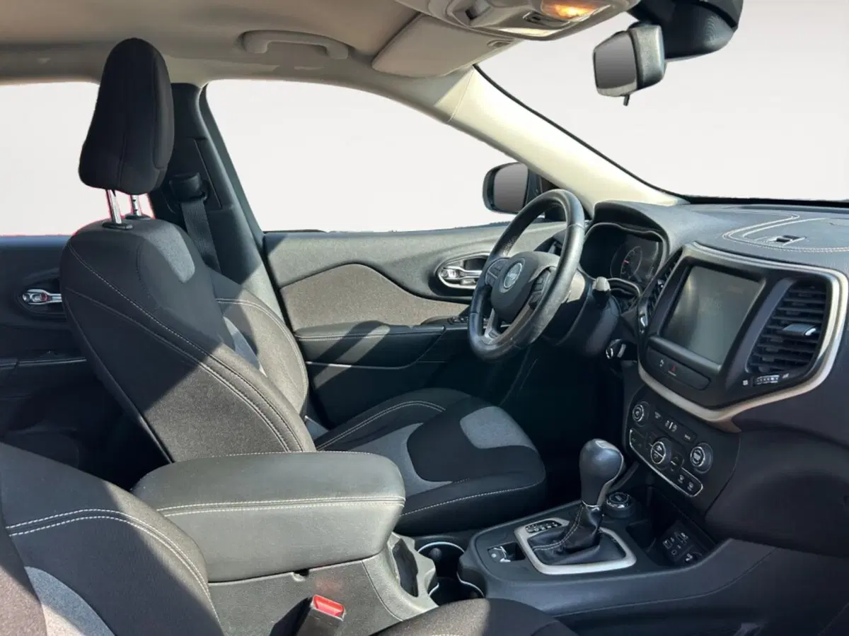 Jeep Cherokee usata a Verona (6)