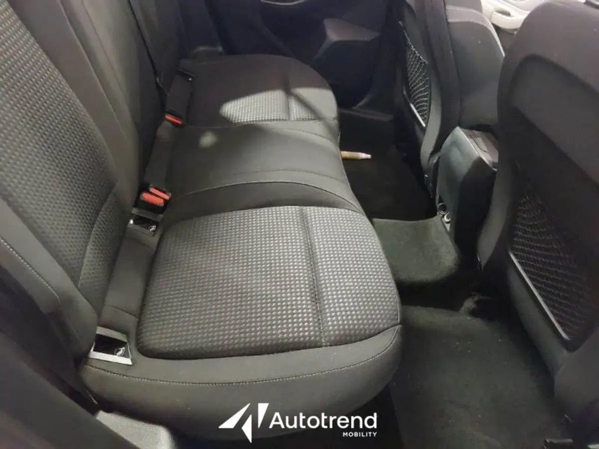 Ford Focus Station Wagon usata a Bari (9)