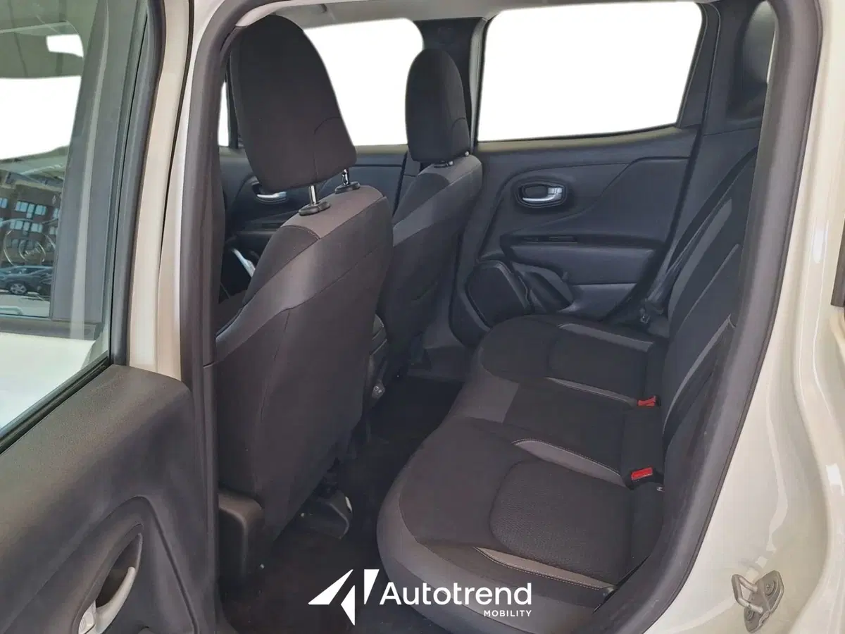 Jeep Renegade usata a Bari (12)