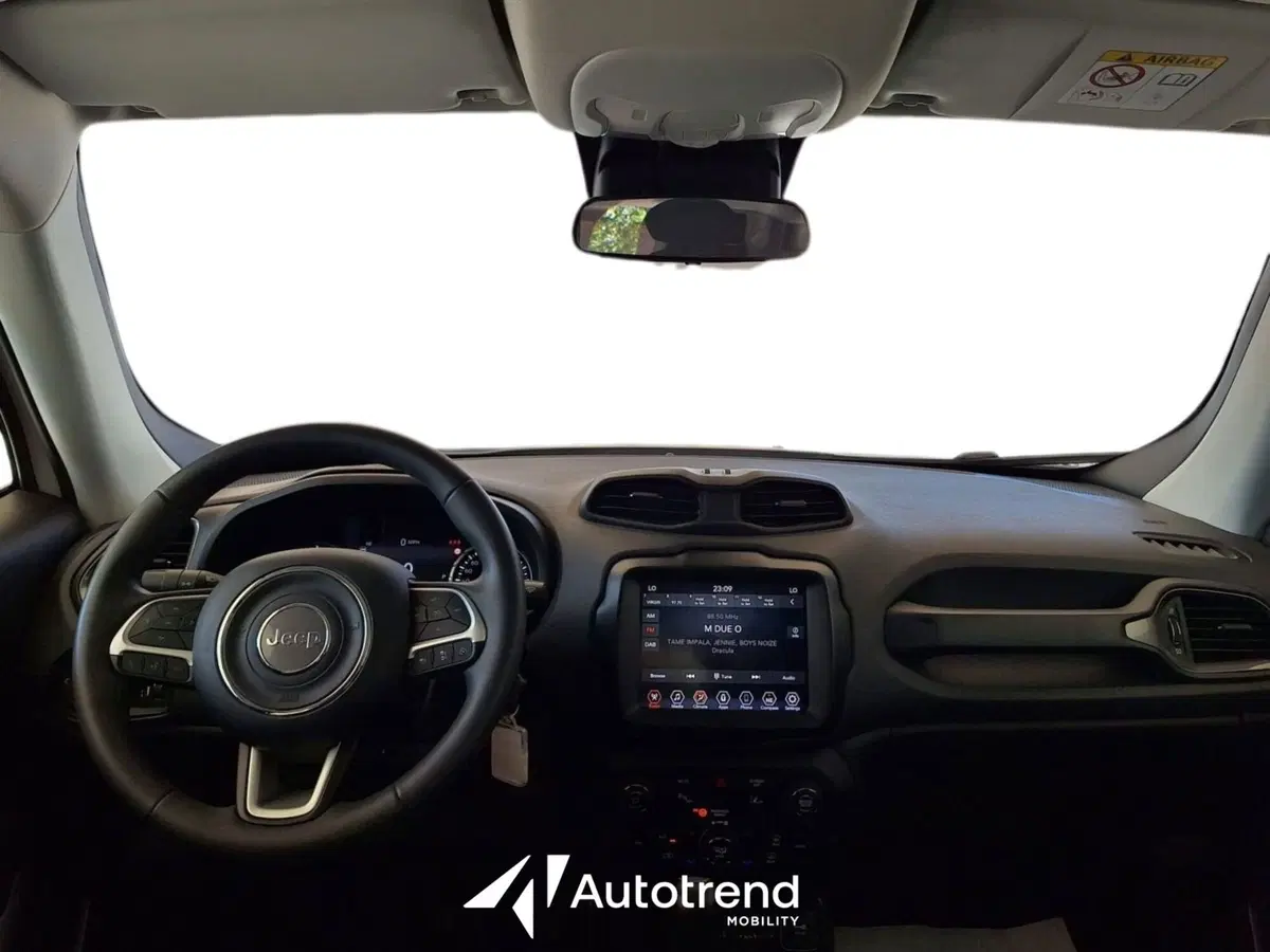 Jeep Renegade usata a Bari (8)