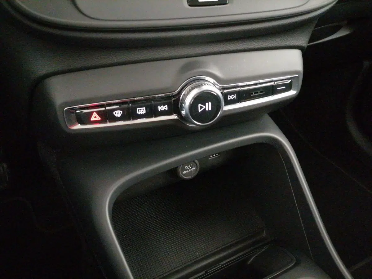 Volvo XC40 usata a Roma (14)