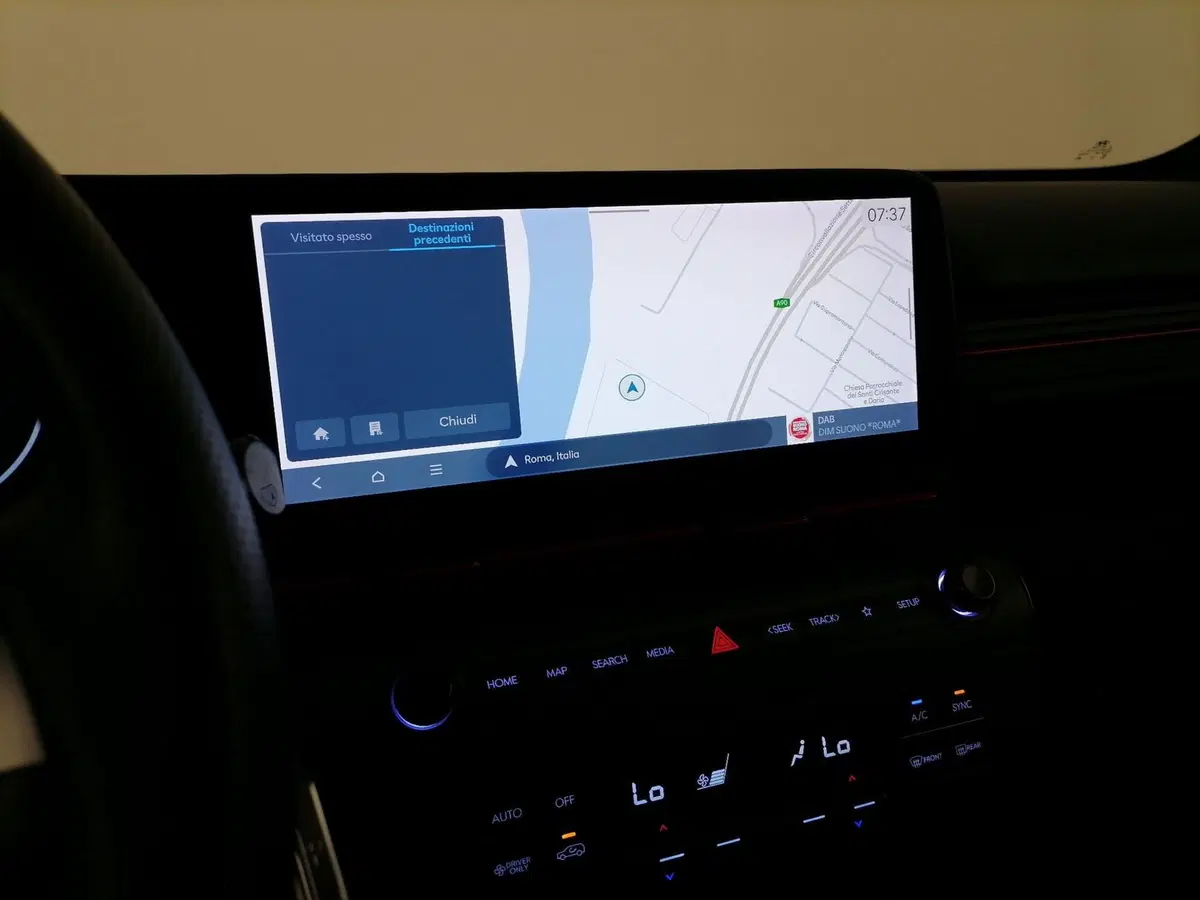 Hyundai Kona usata a Roma (17)