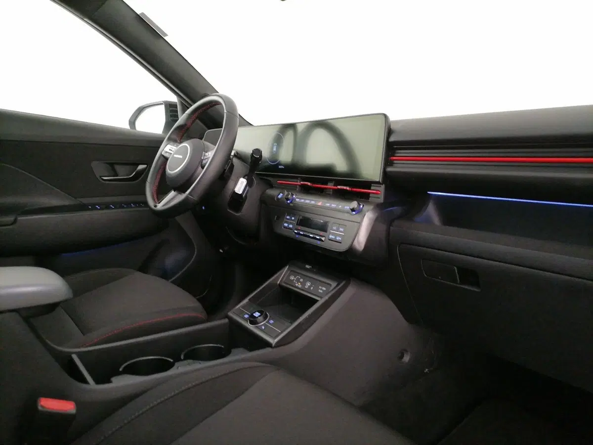 Hyundai Kona usata a Roma (7)