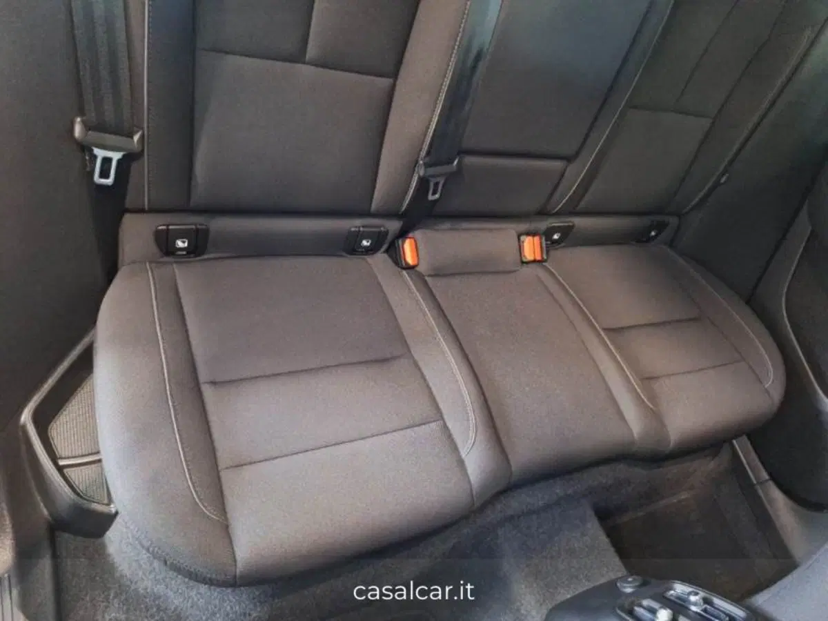 Volvo XC40 usata a Salerno (15)