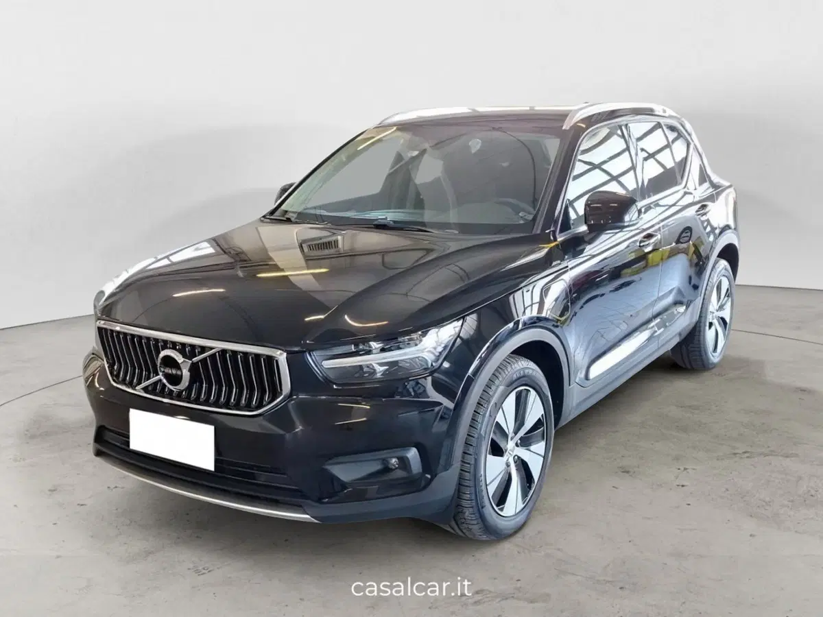 Volvo XC40 usata a Salerno (2)
