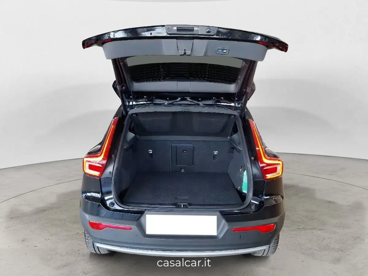 Volvo XC40 usata a Salerno (7)