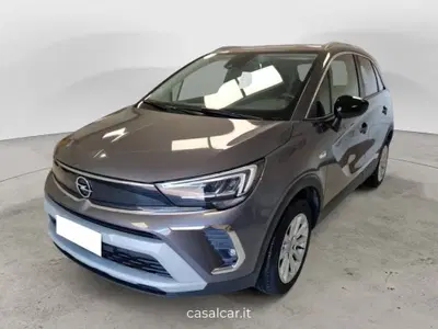 Opel Crossland 1.5 ecotec Elegance 110cv del 2022 usata a Salerno