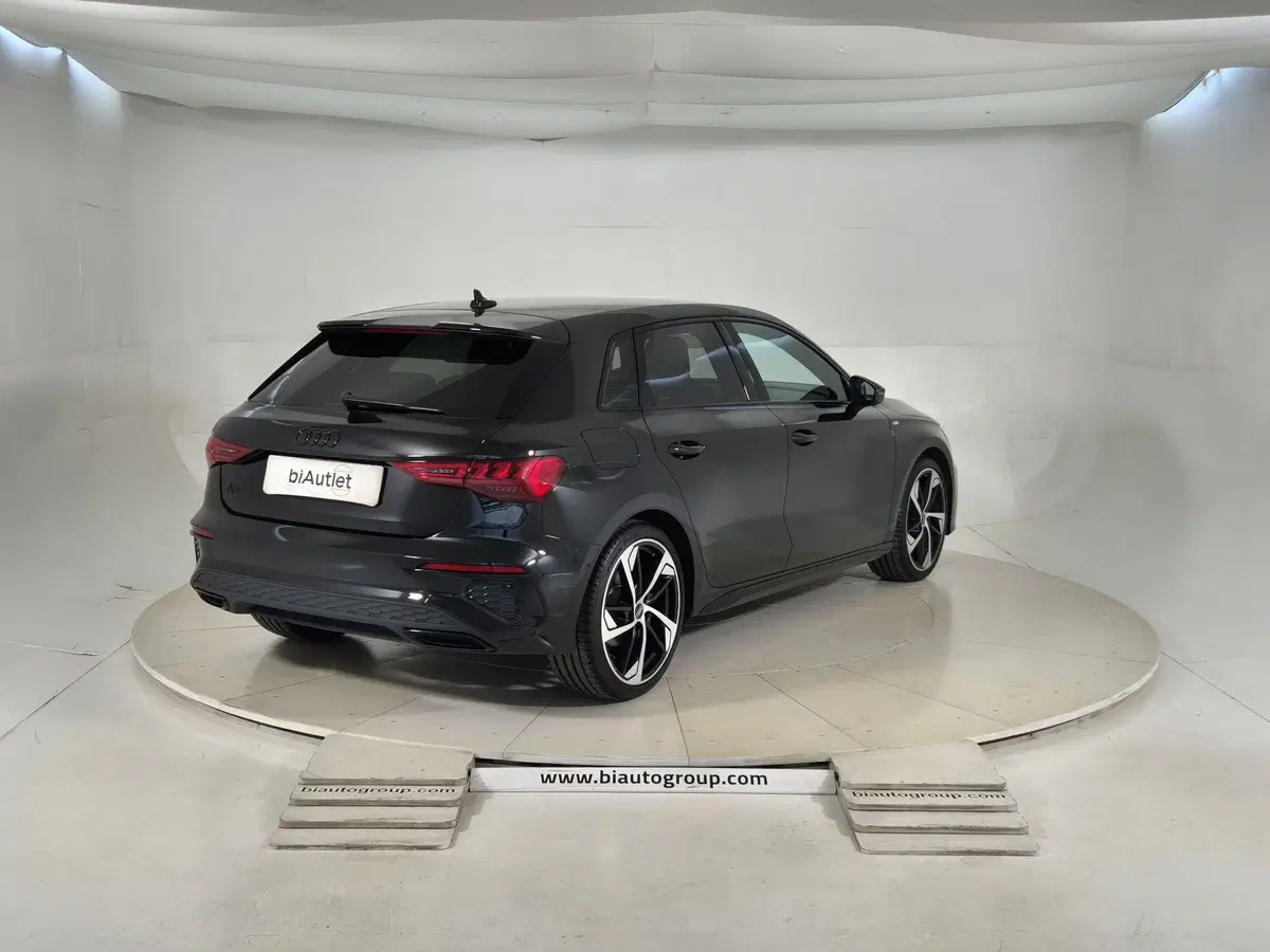 Audi A3 Sportback usata a Torino (4)