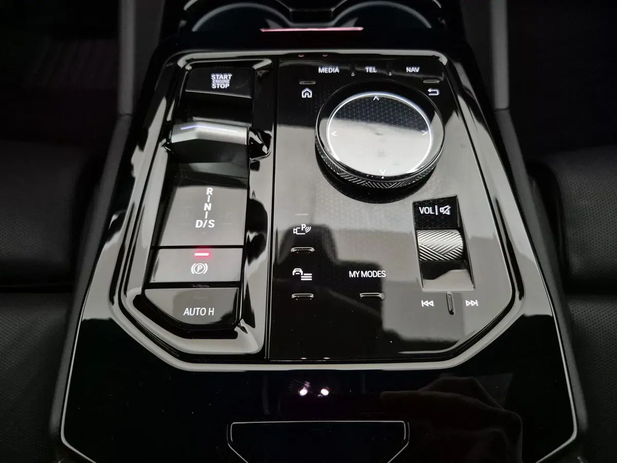 BMW Serie 5 usata a Torino (11)