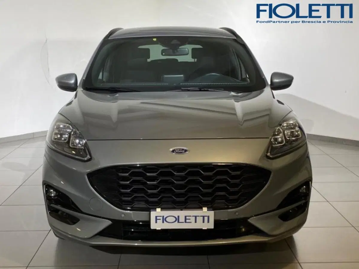 Ford Kuga nuova a Brescia (3)