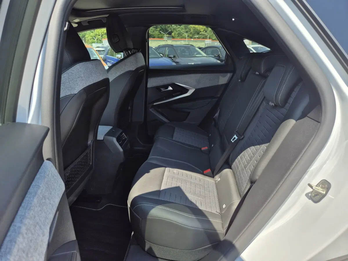 Peugeot 3008 usata  (7)