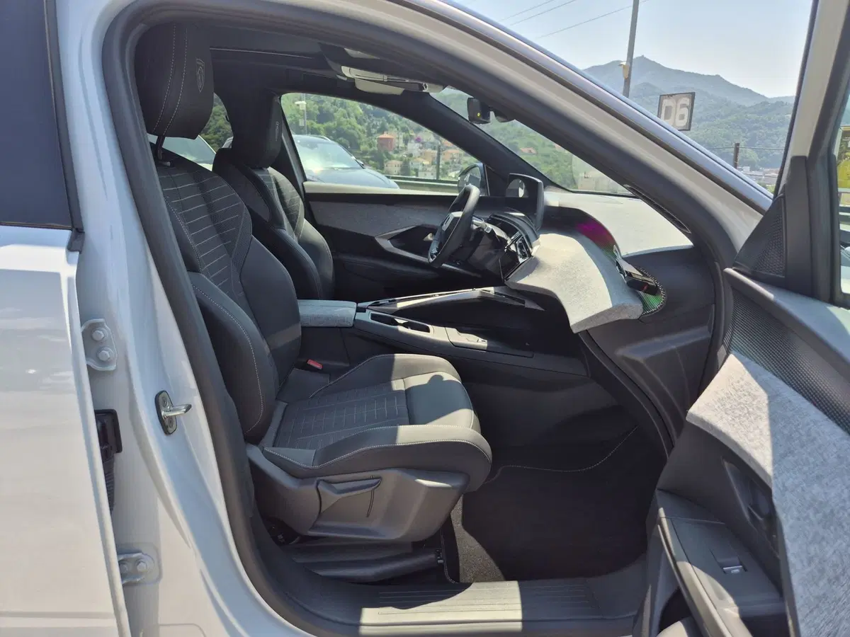 Peugeot 3008 usata  (9)
