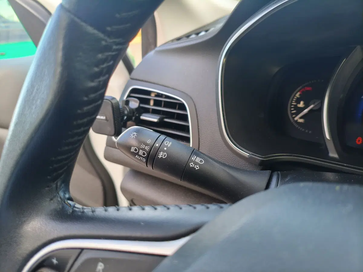 Renault Mégane usata a Matera (13)