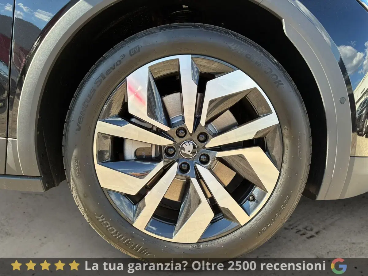 Skoda Elroq nuova a Prato (16)